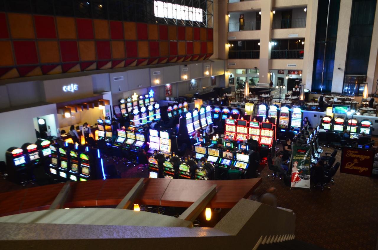 Pueblo Amigo Hotel Plaza Y Casino Tijuana Exterior foto